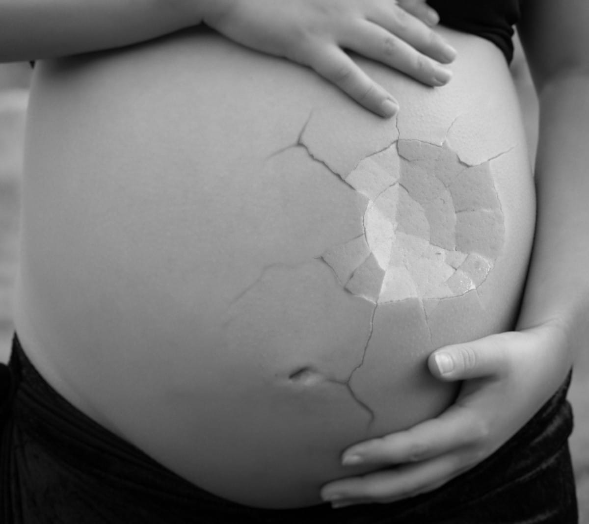 Dolor de vientre en las primeras semanas en el embarazo, ¿qué puede ser?