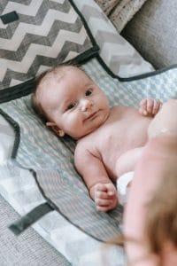 Bebé de 3 meses de vida: Desarrollo y cuidados