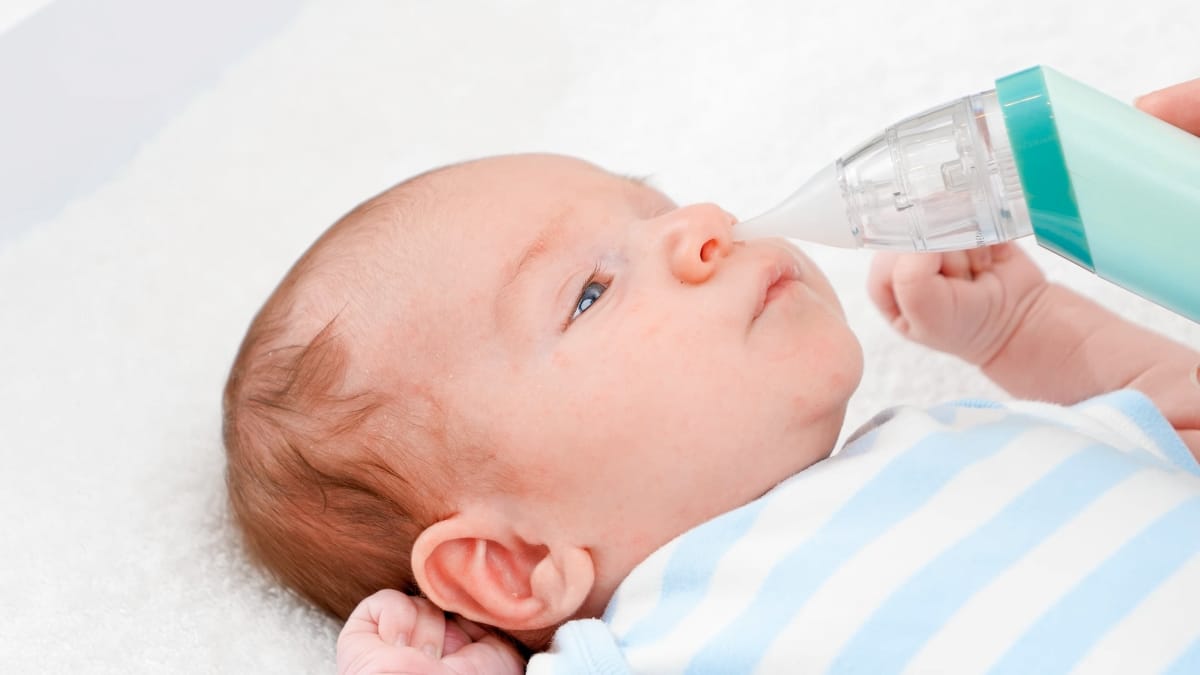 ¿Cómo sacarle las flemas a un bebé?